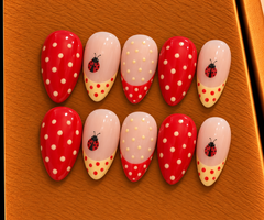 Ladybug Polka Dot Press-On Nails πβ€οΈ