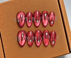 Ruby Glam Cat-Eye Press-On Nails ❤️✨