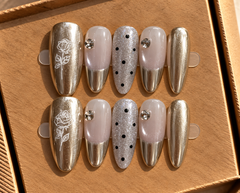 Silver Rose Chrome Press-On Nails ๐นโจ
