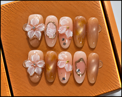 Golden Blossom Press-On Nails πΈβ¨