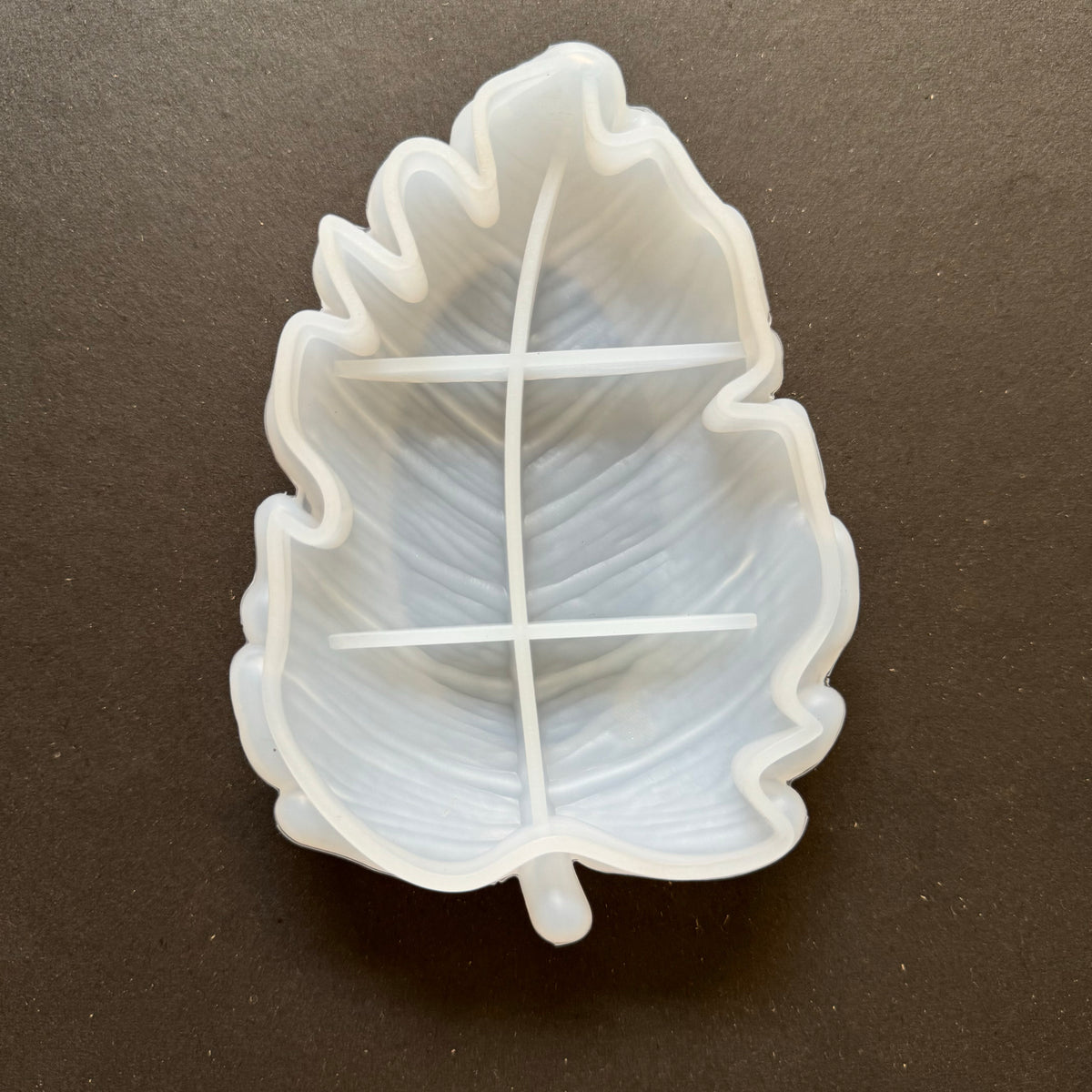 LEAF MOLDS FOR CONCRETE AND EPOXY