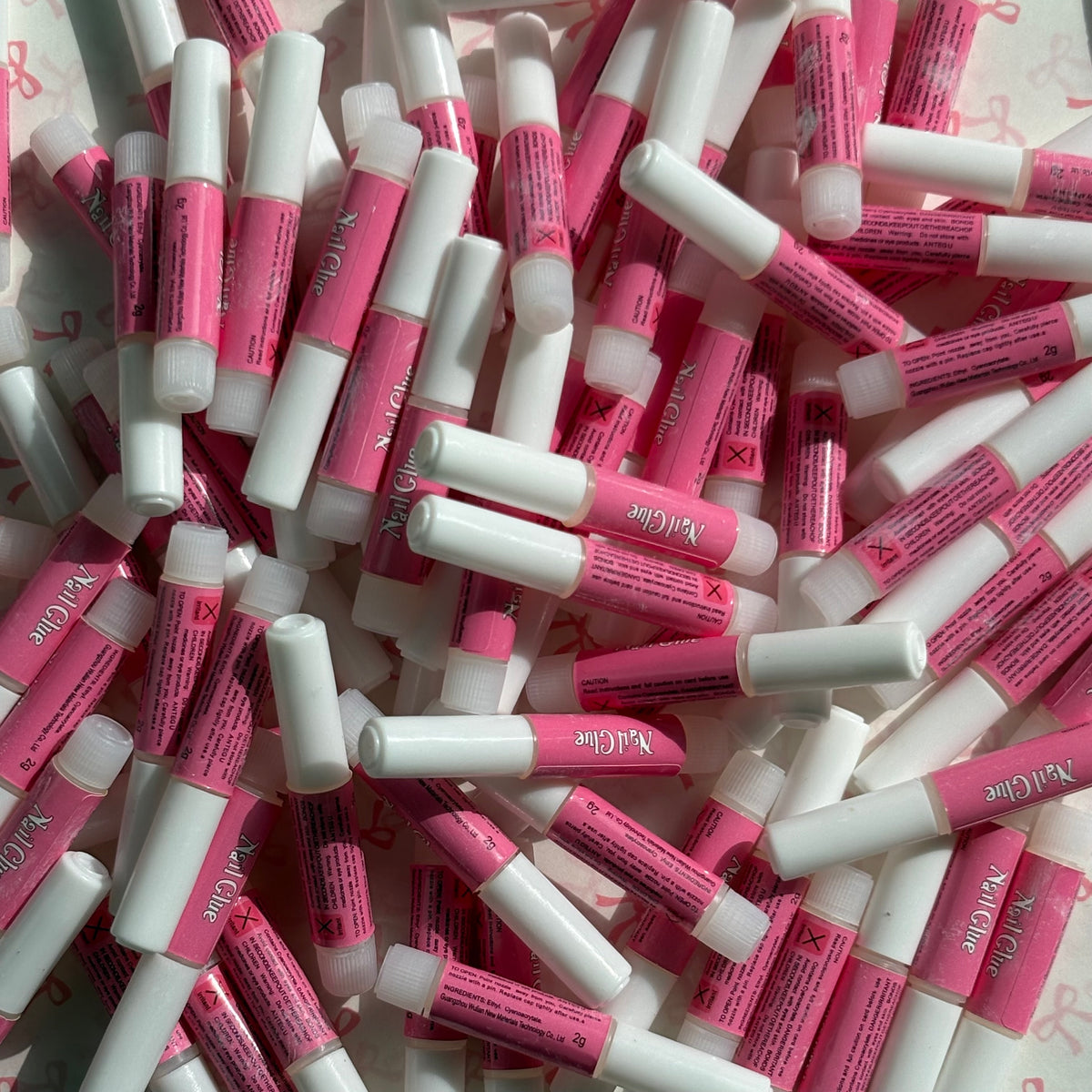 Nail glue