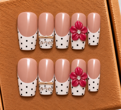 Polka Dot Blossom square  Press-On Nails 🌸✨