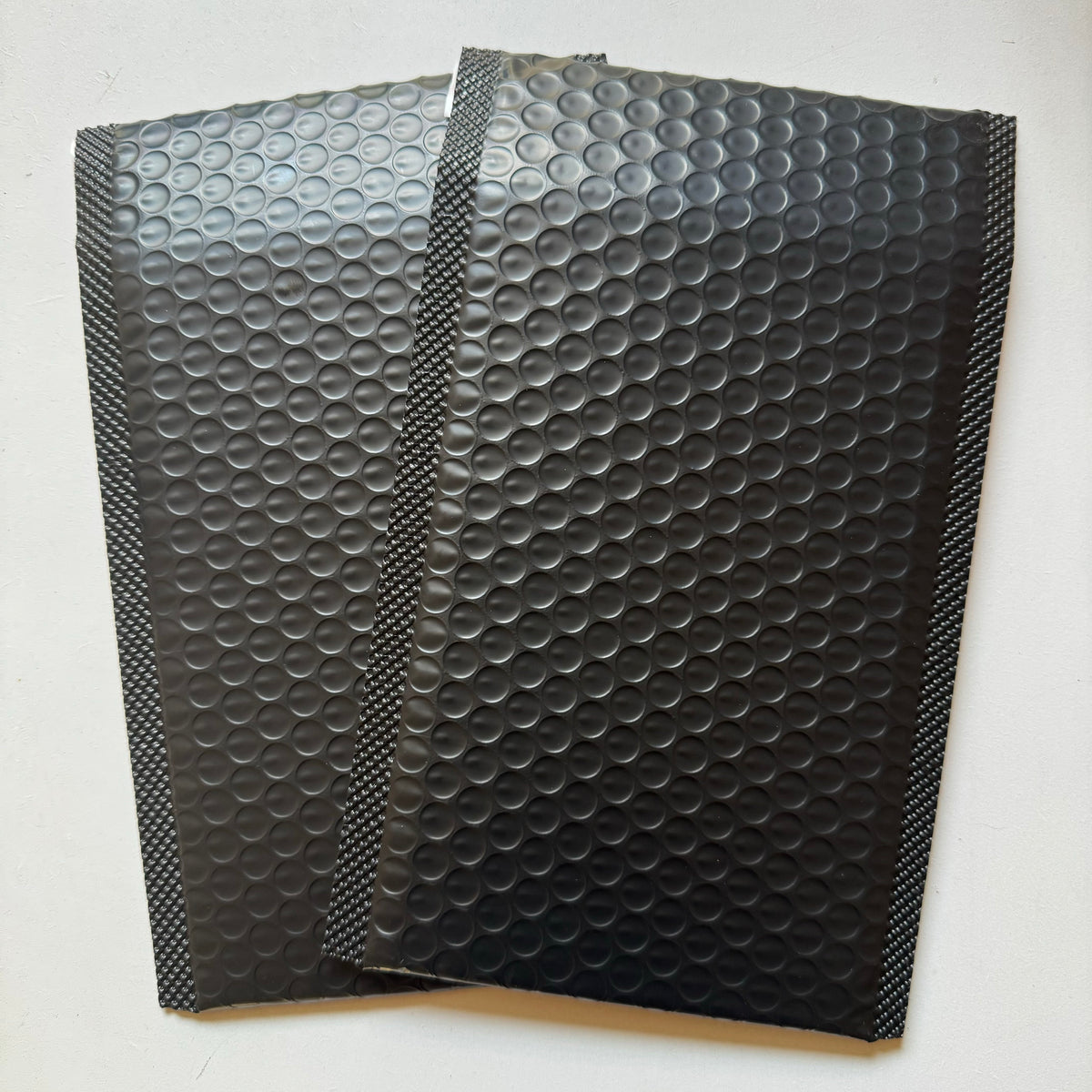 PASTEL BUBBLE MAILERS