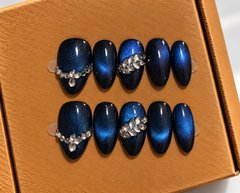 Midnight Sapphire Cat-Eye Press-On Nails 💙✨