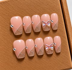 Luxury Champagne Bow Handmade Nails 🎀✨
